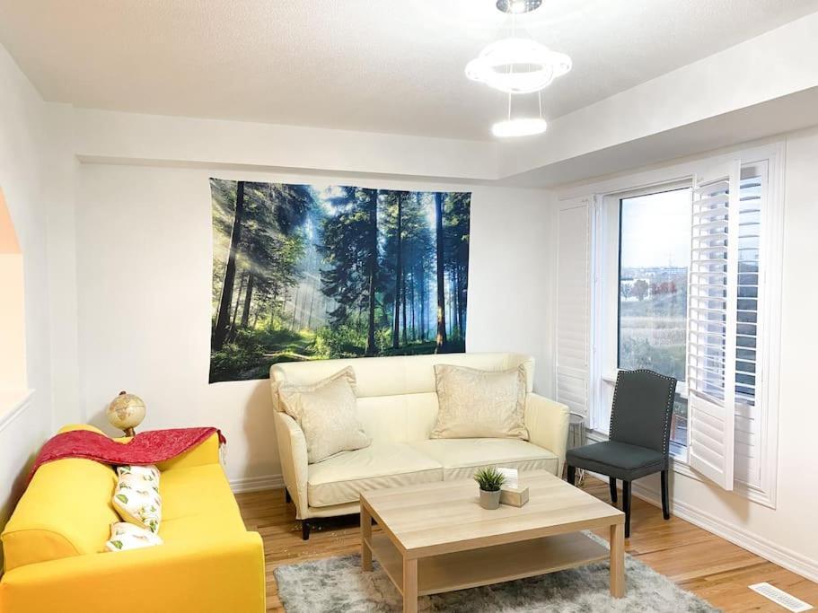 Elegant Rooms In Shared Townhouse Next To Beach Whitby Luaran gambar