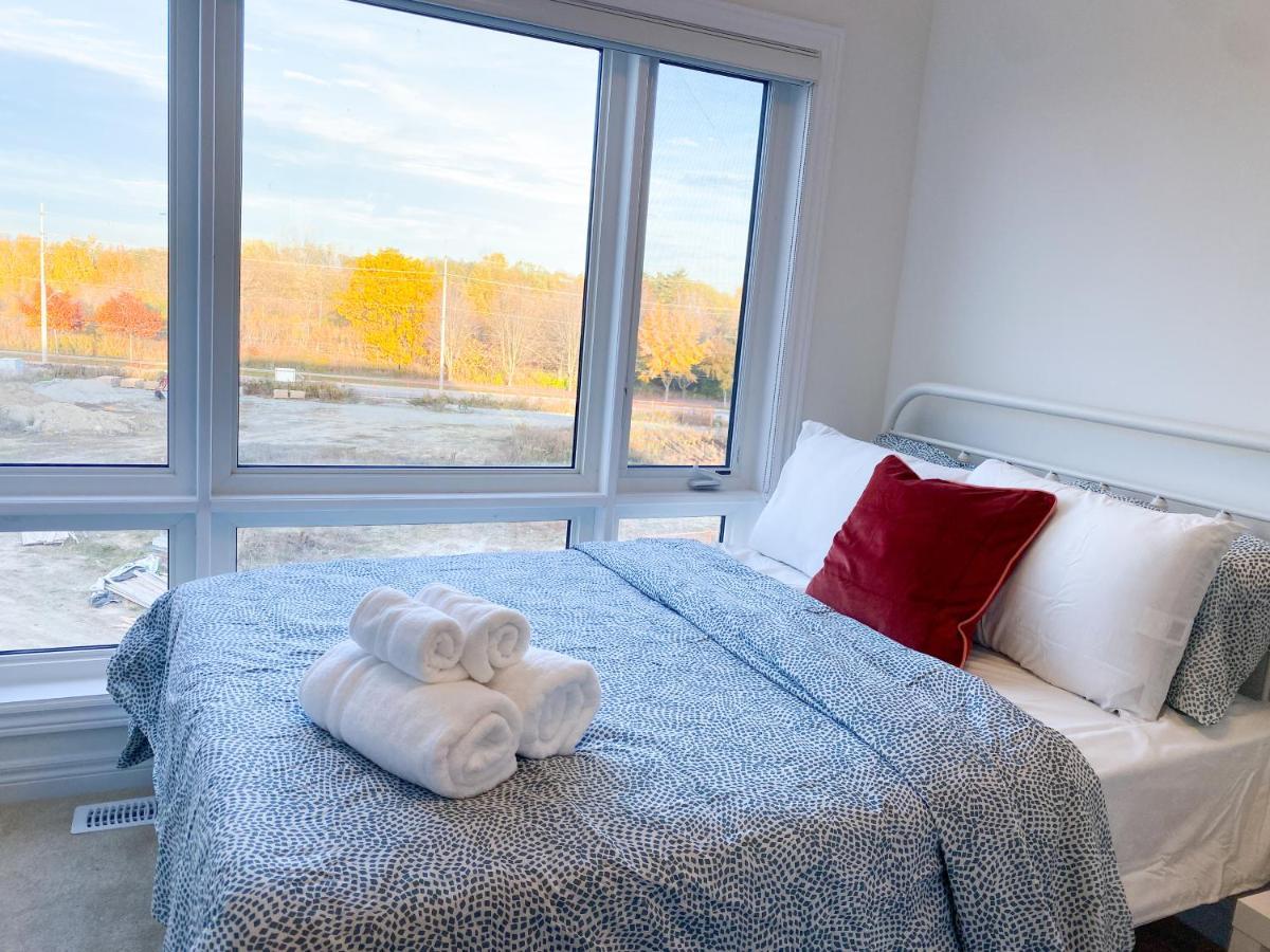 Elegant Rooms In Shared Townhouse Next To Beach Whitby Luaran gambar